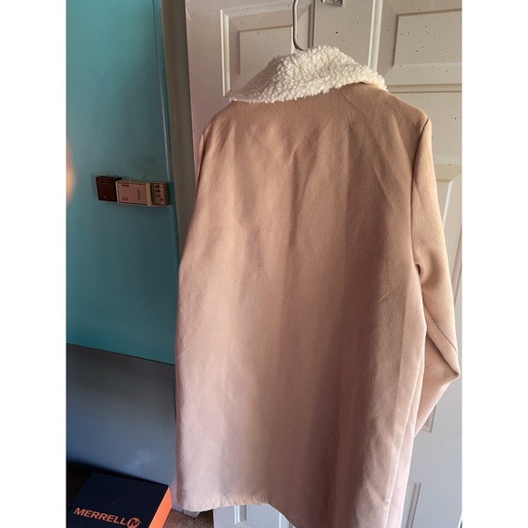 Double Breasted Overcoat (XL) (Apricot / White / Brass) - Picture 6 of 6